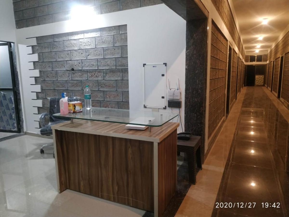 White Seasons Resort And Spa Devbag Chaoka 외부 사진